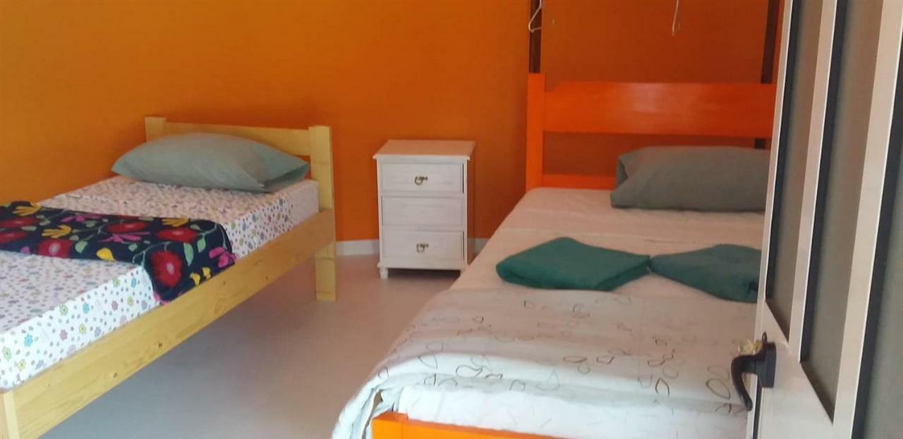 Hotel Casa Helena à Portela Extérieur photo